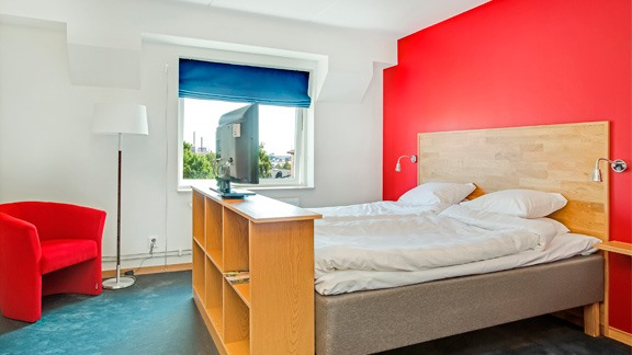 Standardrum dubbel med stor säng